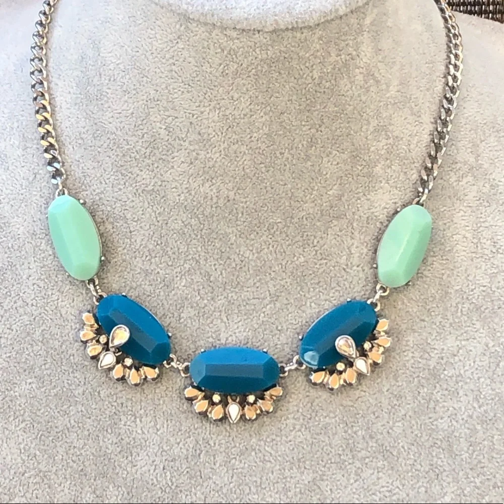 Silver & Blue Necklace - Picture 6 of 11